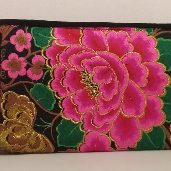 Embroidered 10 inch Clutch - Picture 3 of 4